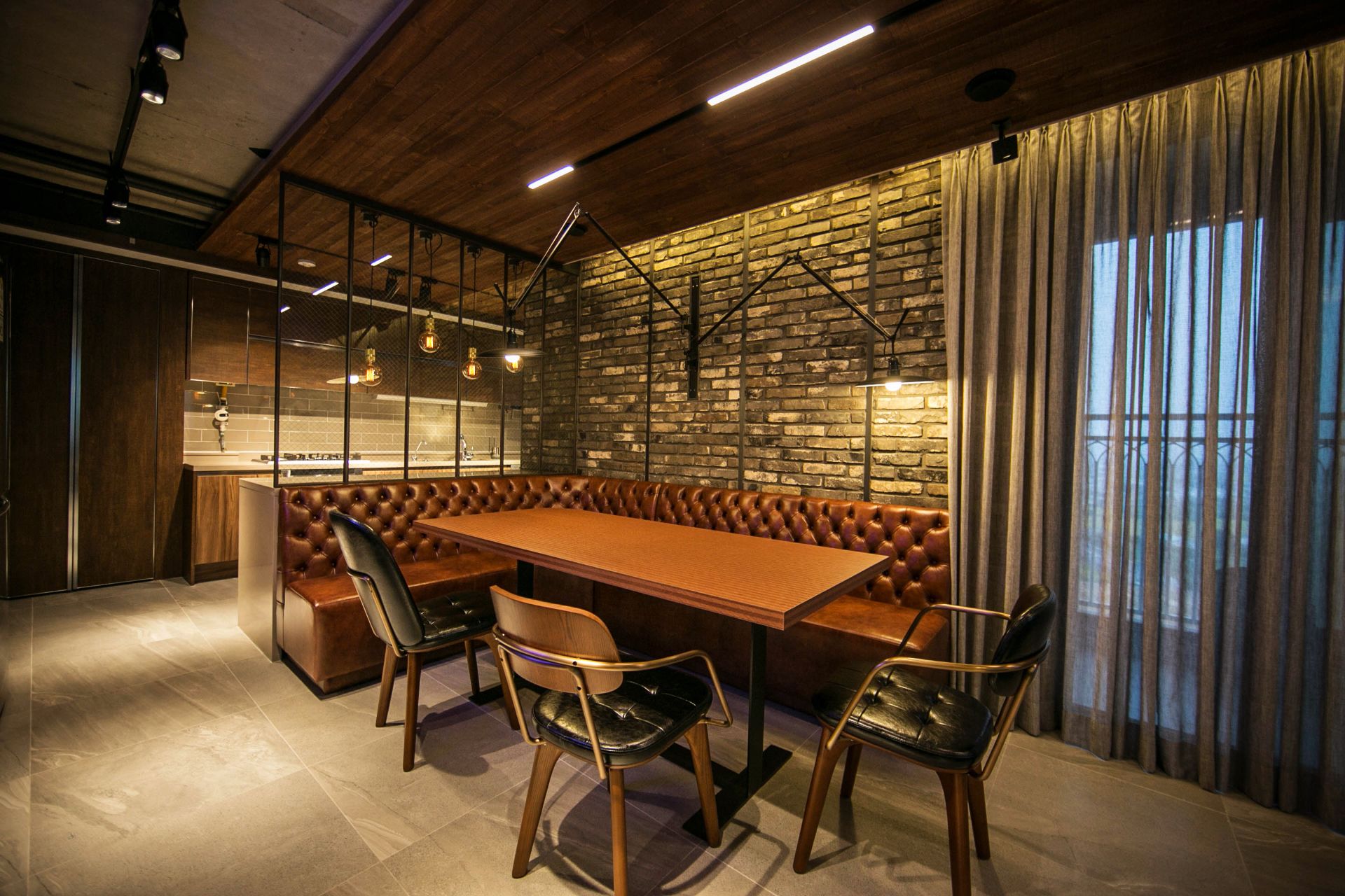 Gajwa Hanhwa Residence Renewal interior project image 8