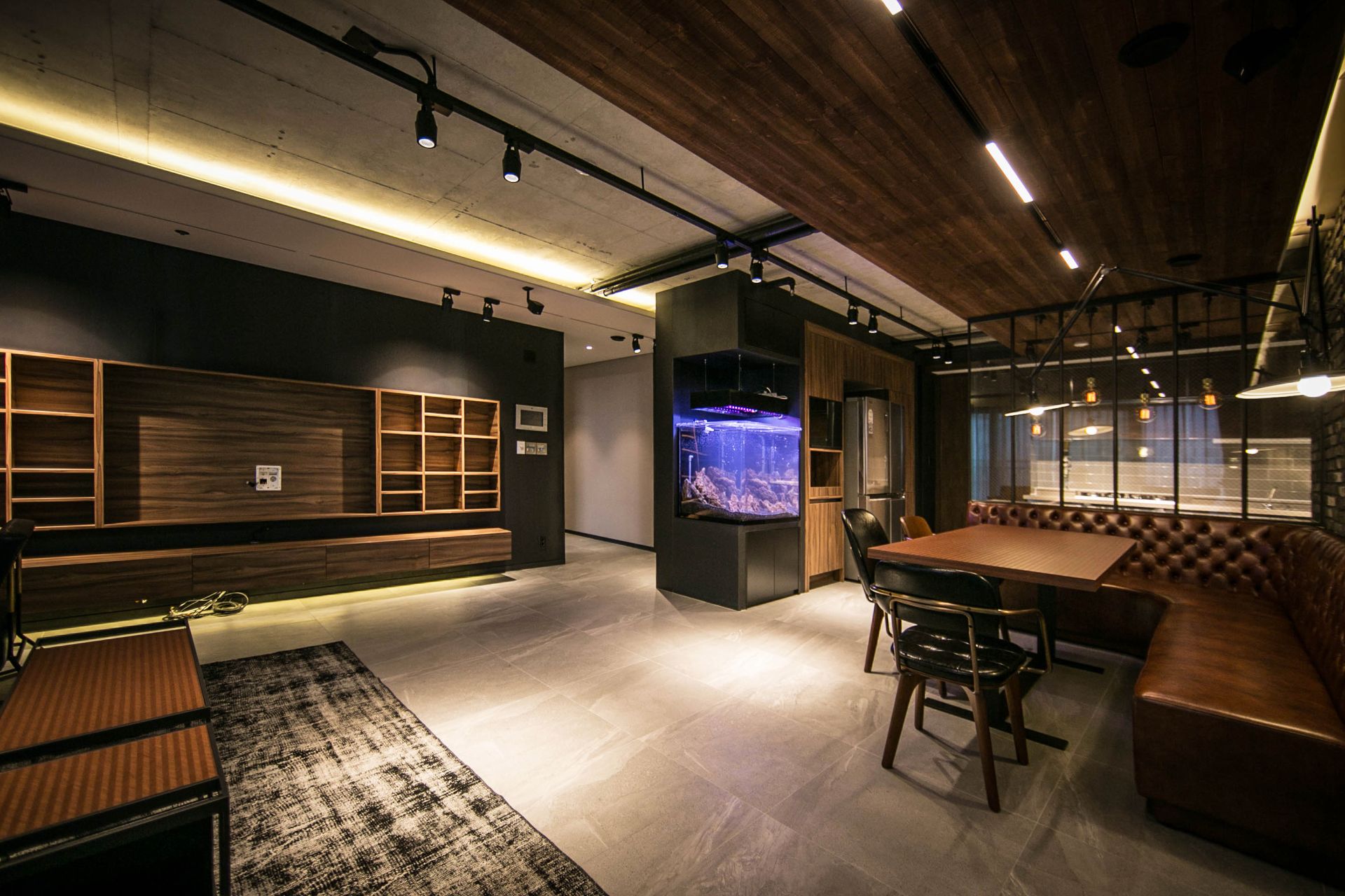 Gajwa Hanhwa Residence Renewal interior project image 6