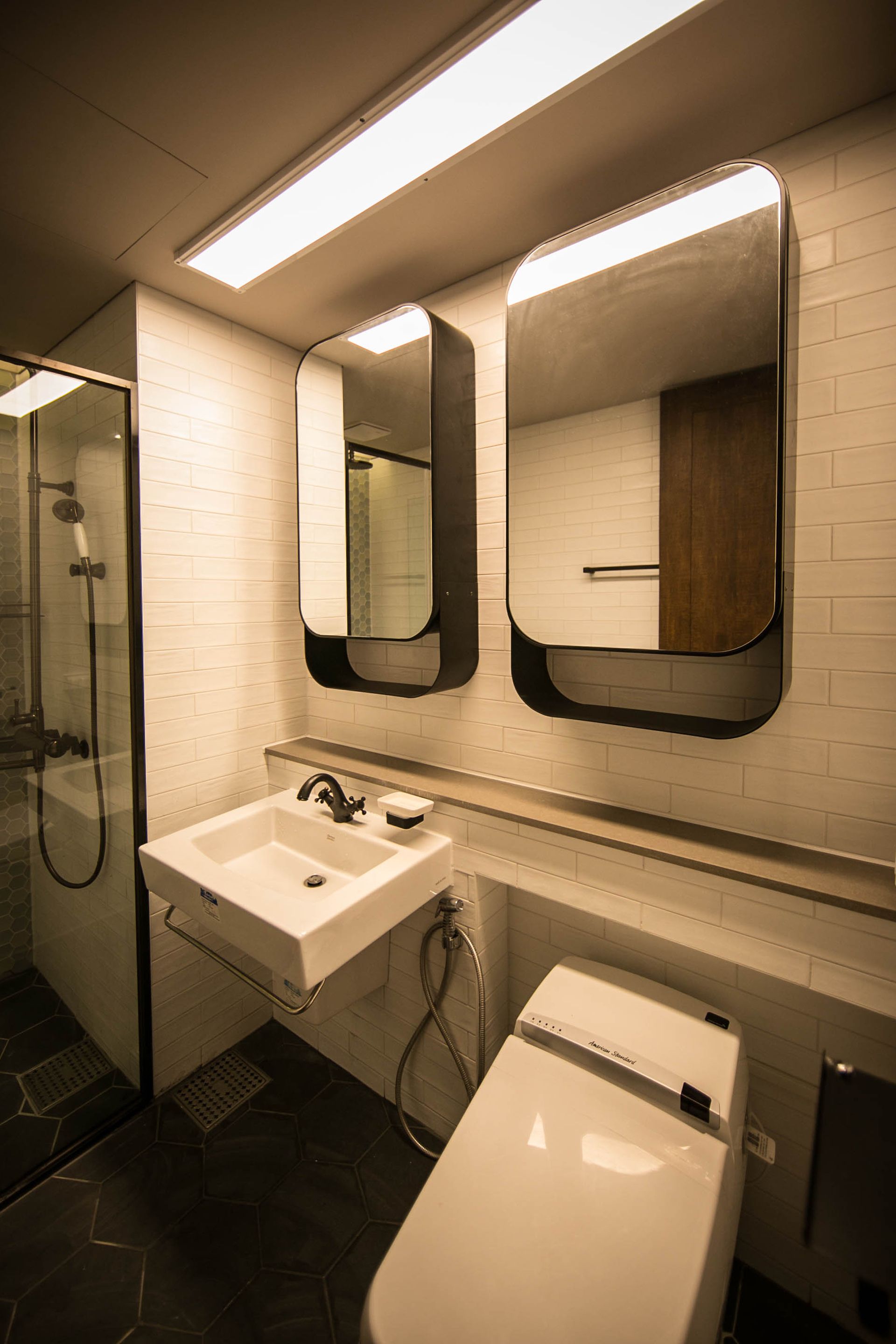 Gajwa Hanhwa Residence Renewal interior project image 10