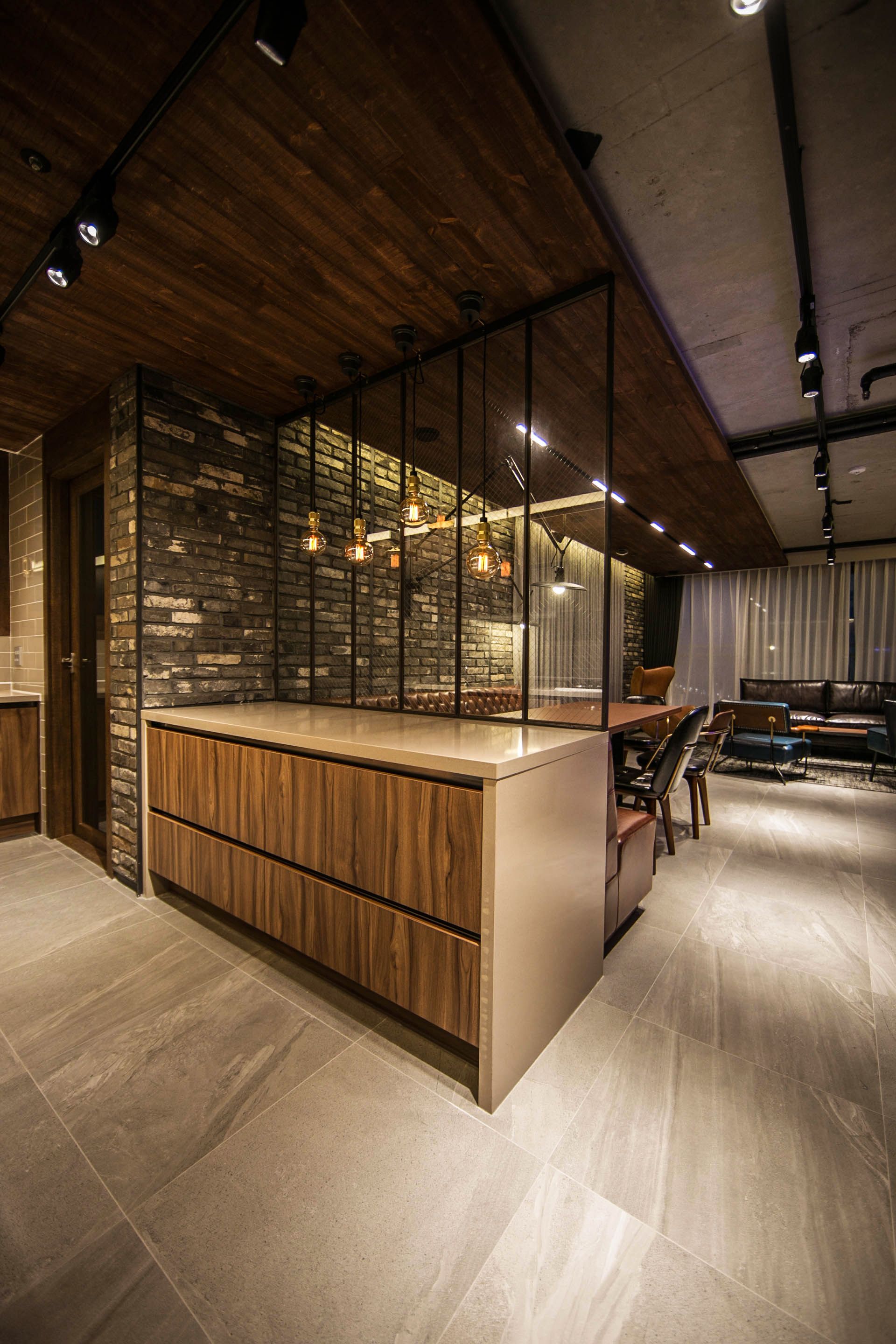 Gajwa Hanhwa Residence Renewal interior project image 7