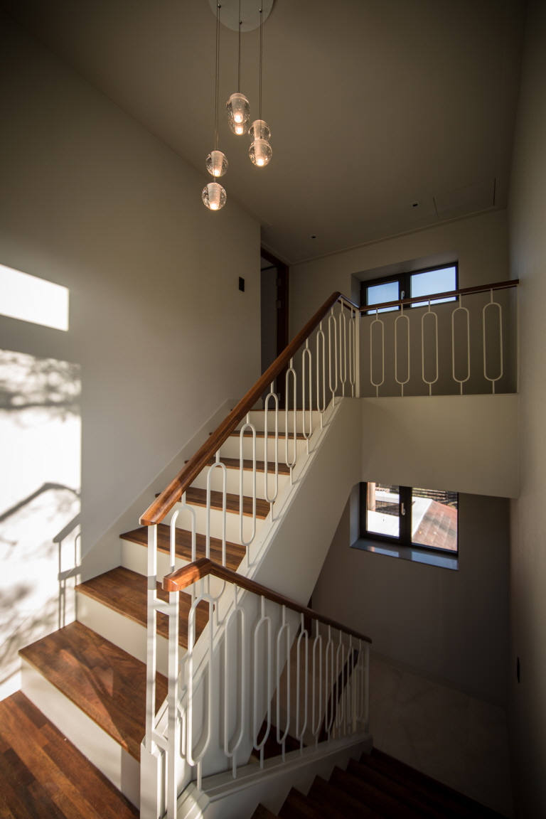 Yangje Sindonga Villa Renewal interior project image 13
