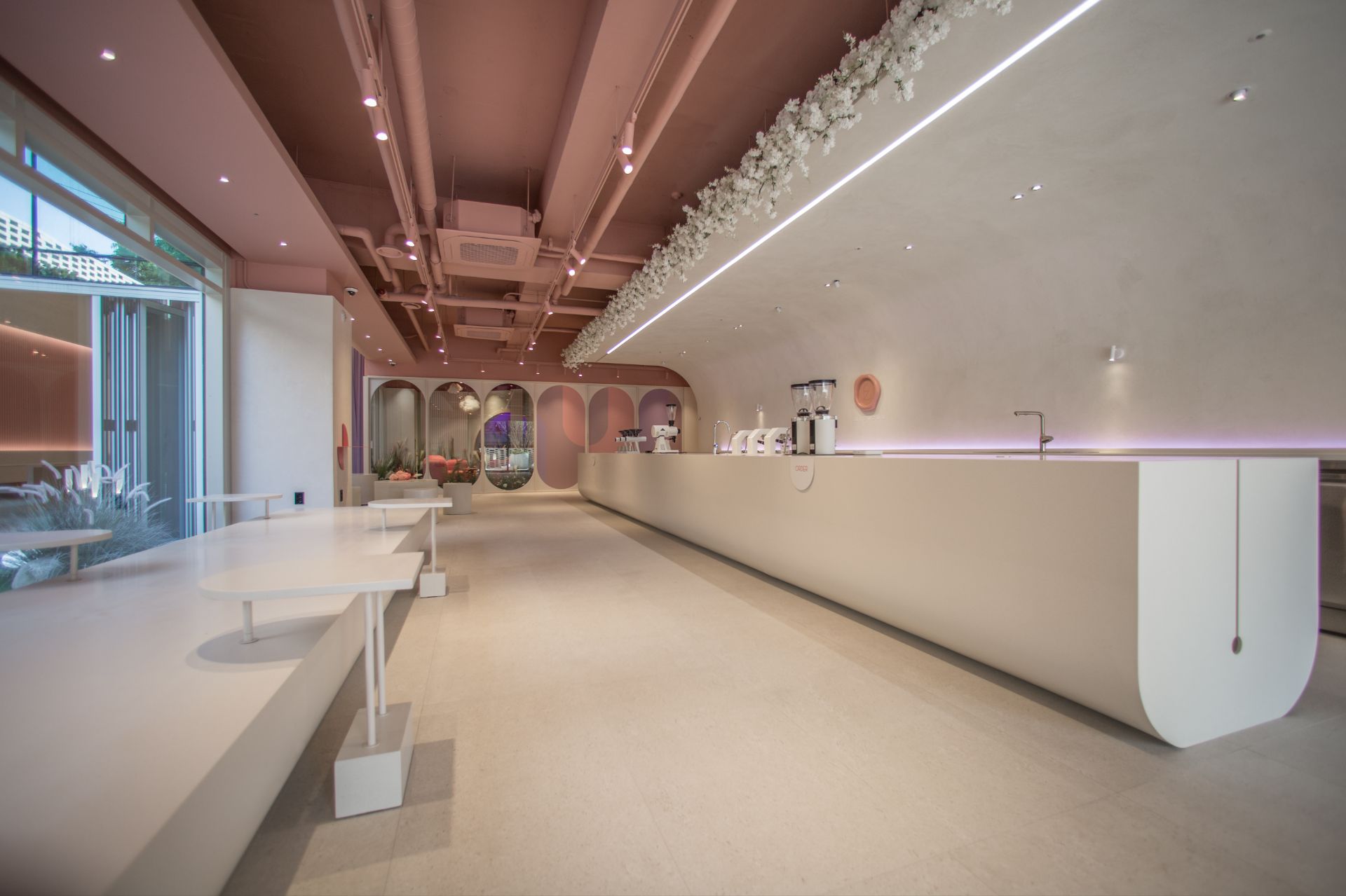 BREWZUA CAFE in Nunhyun interior project image 6