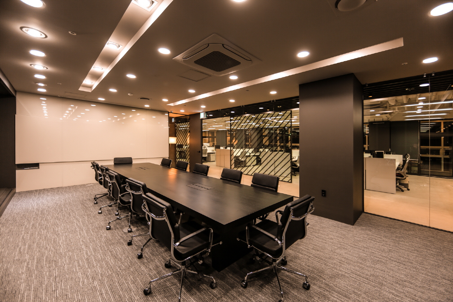 ALLBOX OFFICE interior project image 10
