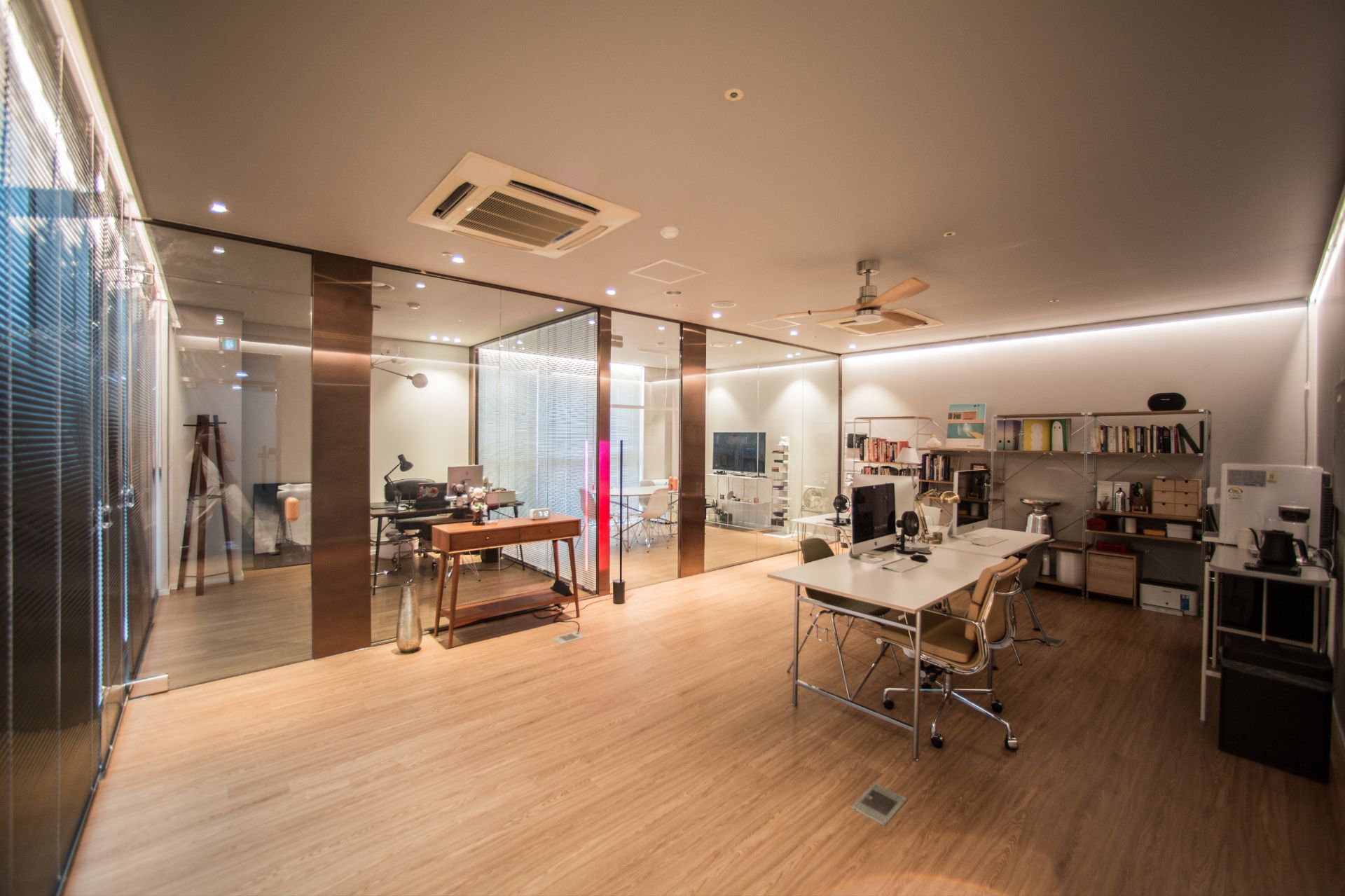 NEWOTHERS OFFICE interior project image 1