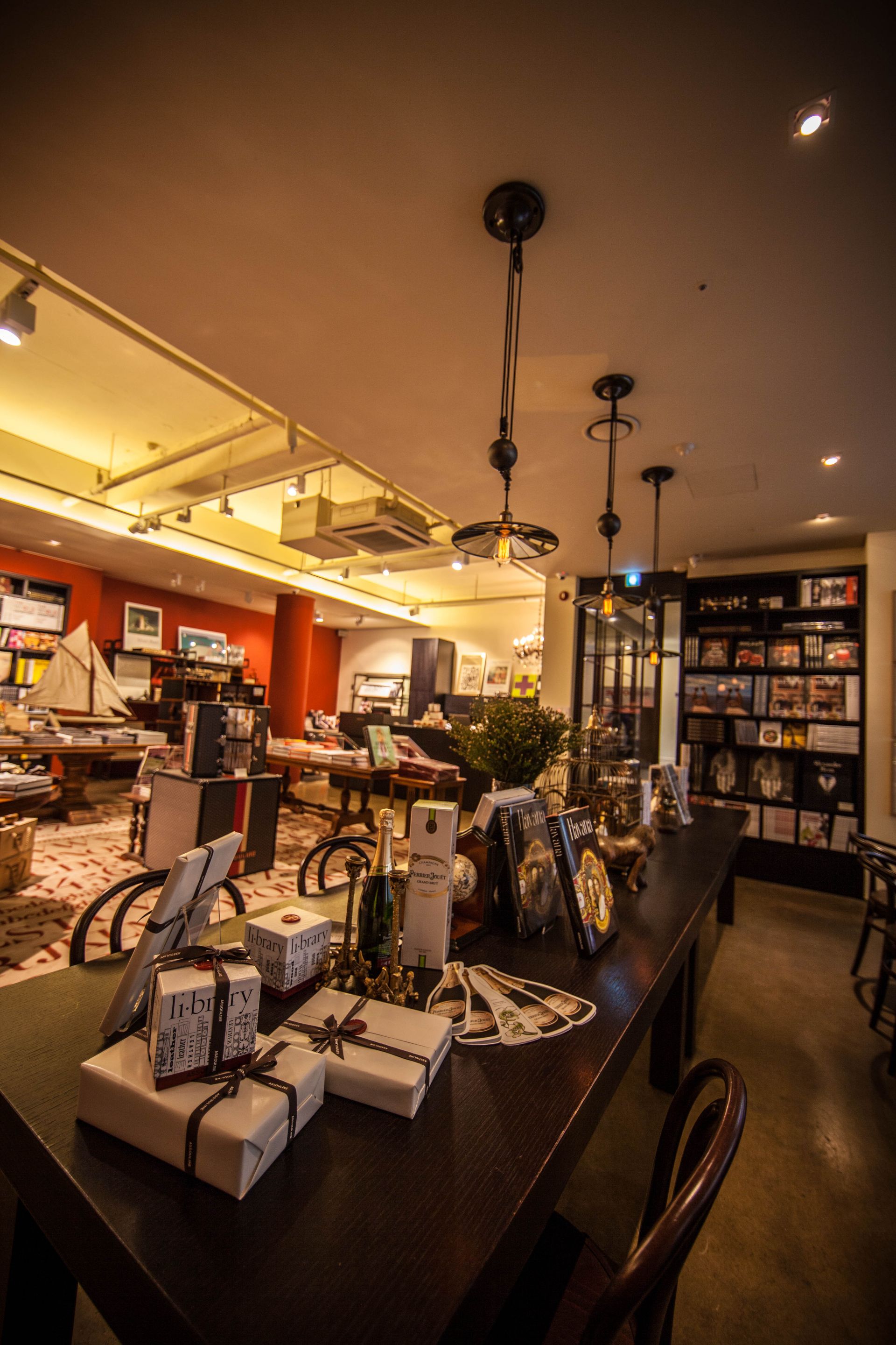 ASSOULINE IN SEOUL interior project image 3
