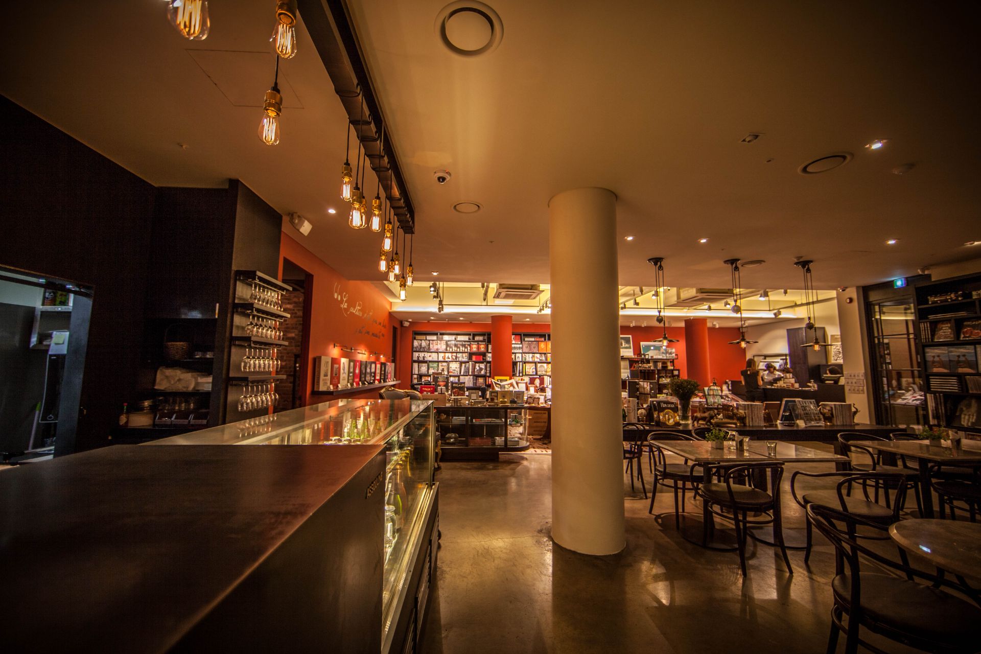 ASSOULINE IN SEOUL interior project image 8