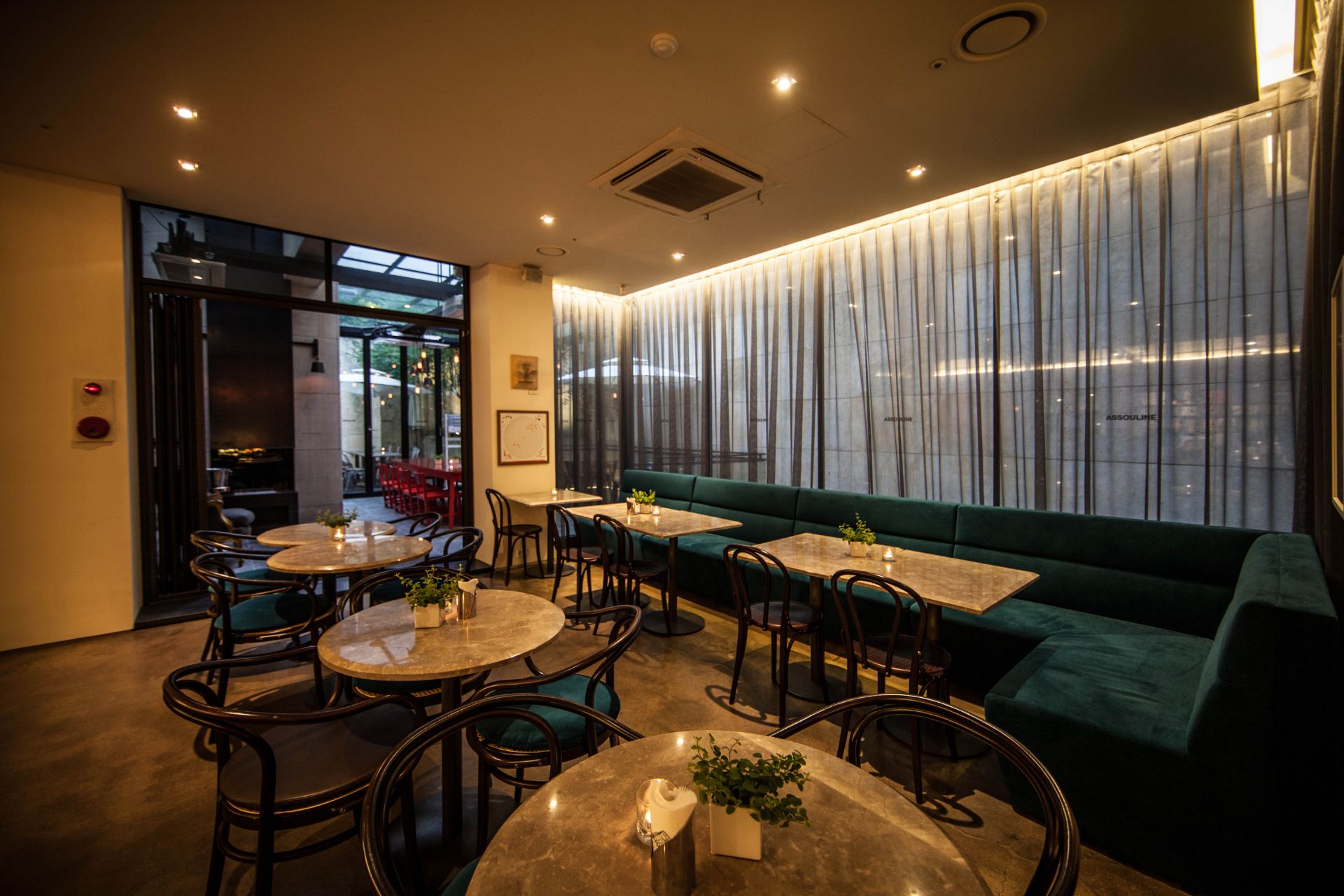 ASSOULINE IN SEOUL interior project image 12